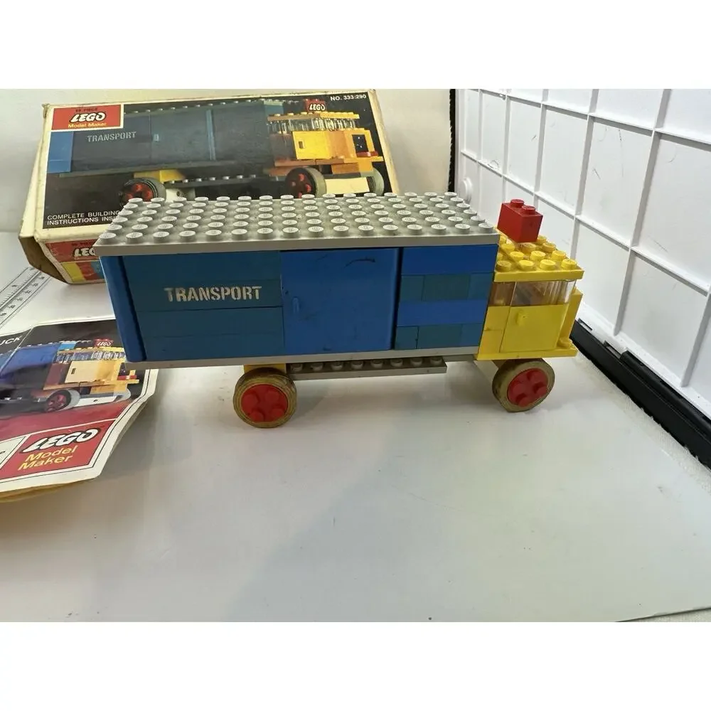 LEGO Model Maker Delivery Truck 333:290 Complete Set 68 Pieces Plastic
